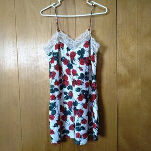 BETH MICHAELS WOMEN'S LARGE SPAGHETTI STRAP NIGHTGOWN/LINGERIE FLORAL